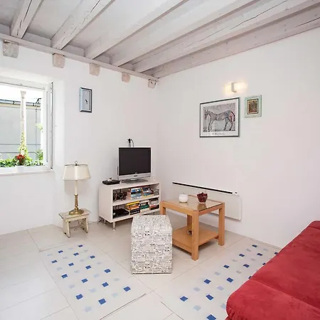 Apartment Maro & Baro - One Bedroom With Terrace Orfej *