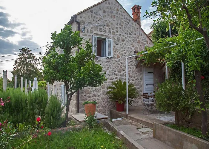 Maro & Baro - One Bedroom With Terrace Orfej Apartamento *